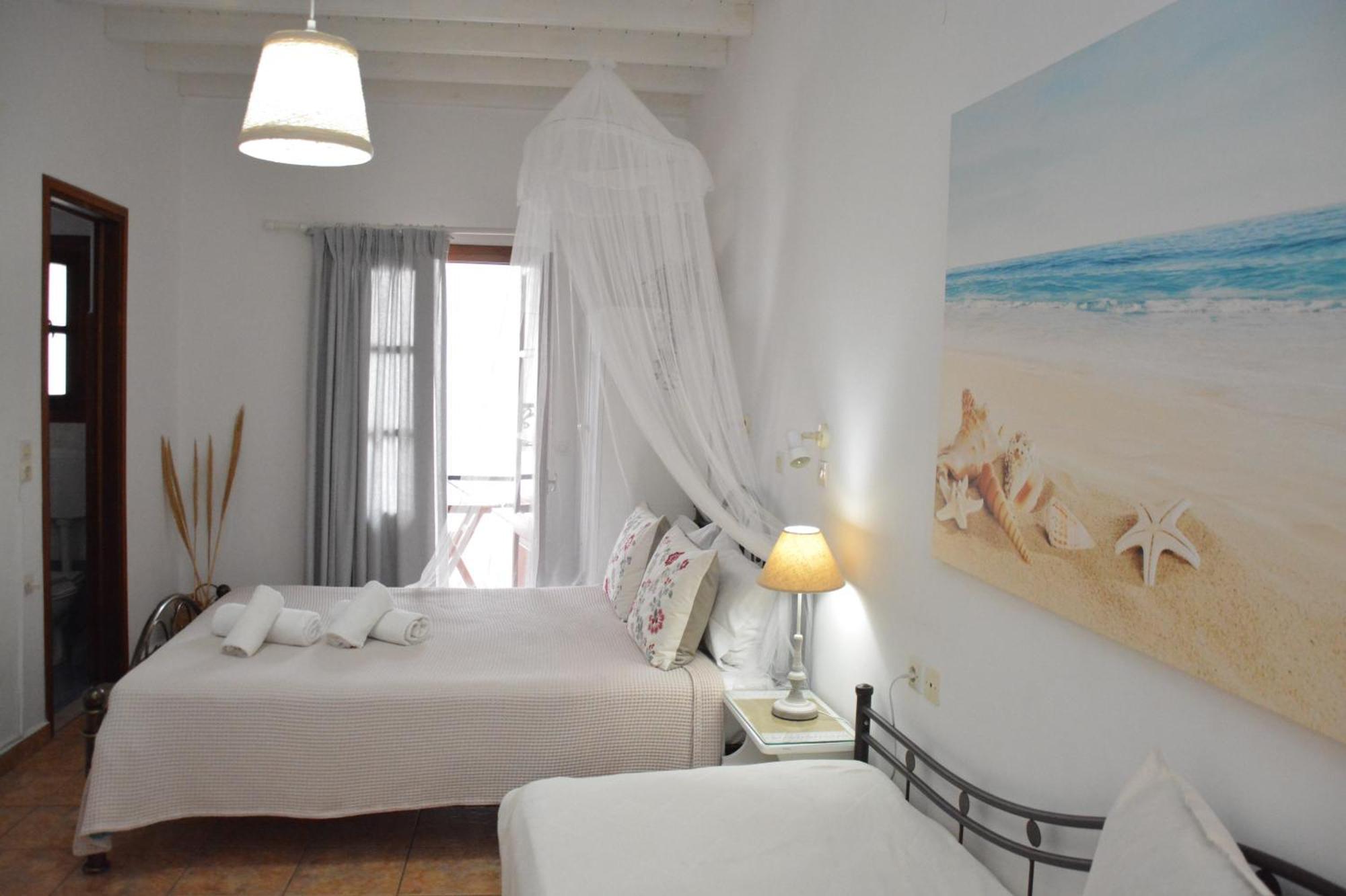 Stefanos Katsaros Studios Skala  Bilik gambar